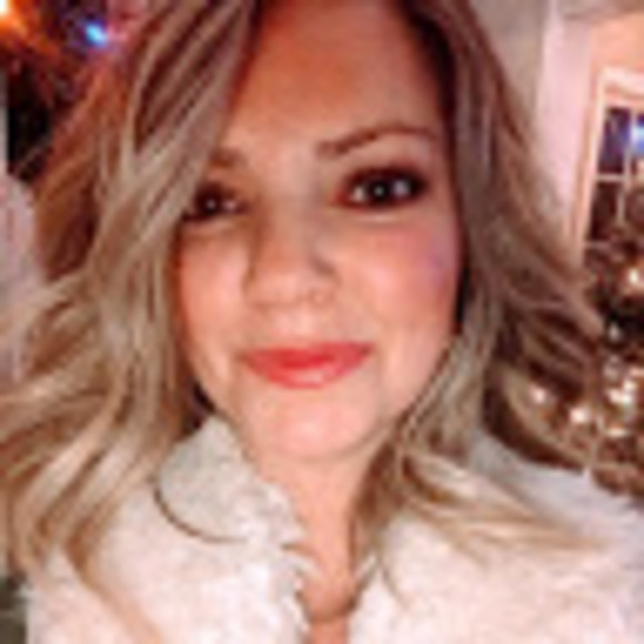 Meet your Posher, Maria - Picture 1 of 1